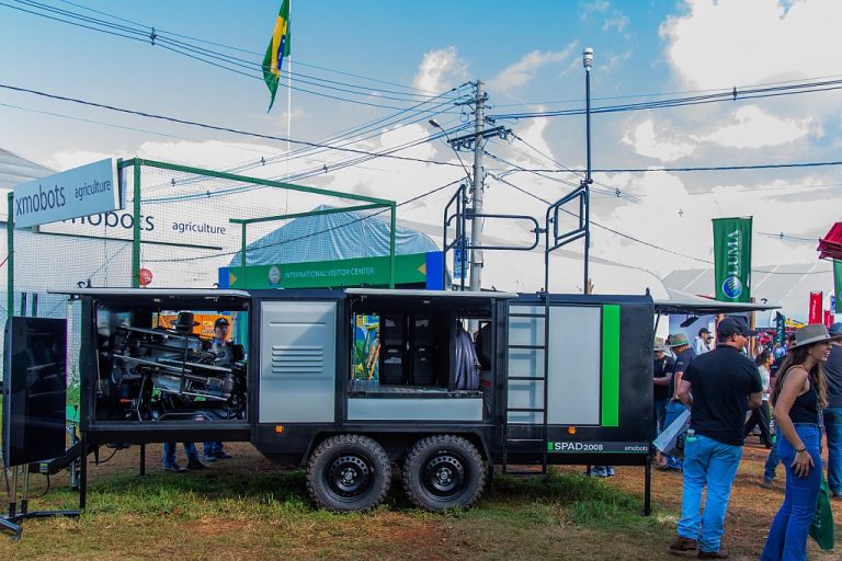 Xmobots Xmobots apresenta nova fase na DroneShow 2025 com estande maior ...